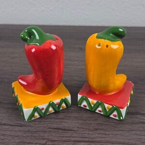 Vintage Clay Art Chili Pepper Salt and Pepper Shakers Red Yellow Southwestern